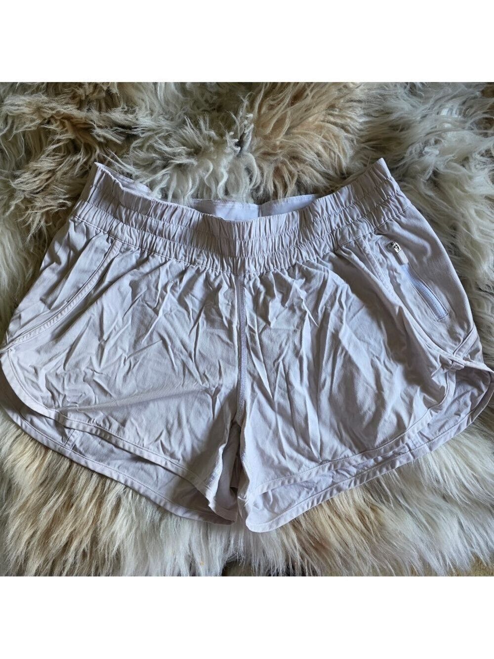 Lululemon Tracker Short 4 Inch